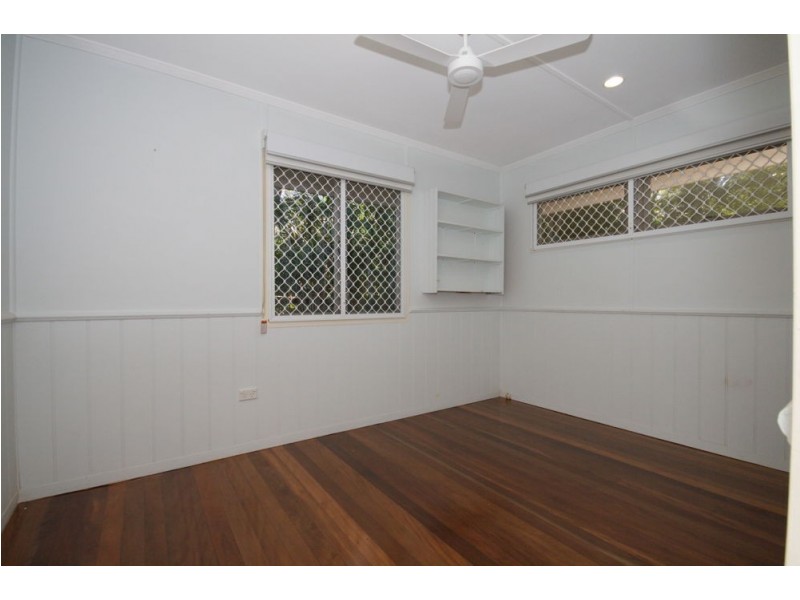 59 Hannam Street, Wynnum QLD 4178
