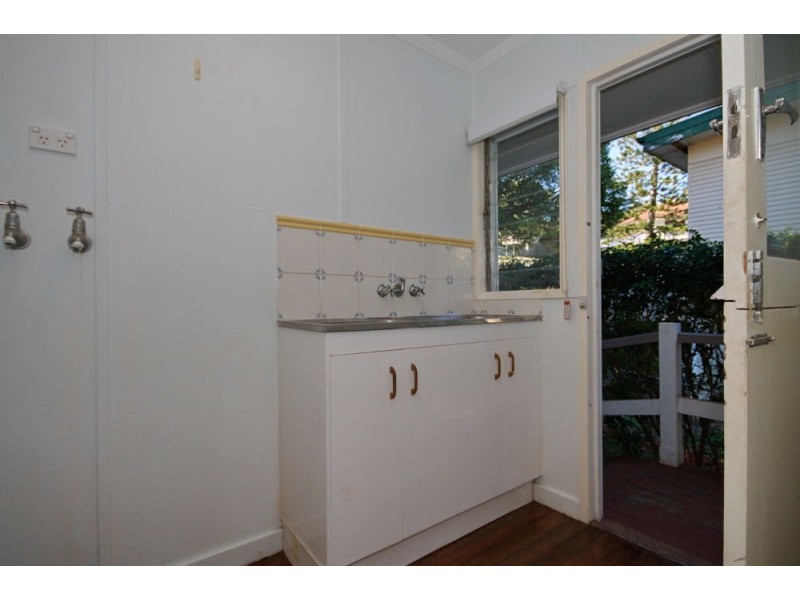 59 Hannam Street, Wynnum QLD 4178