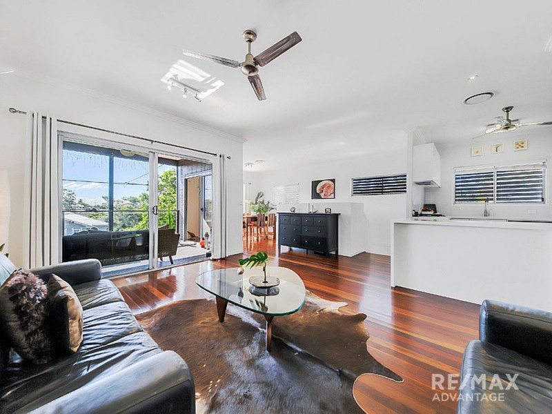 8 Shepherd Street, Wynnum QLD 4178