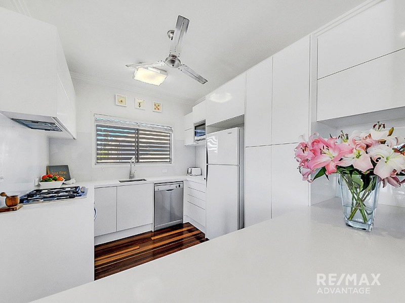 8 Shepherd Street, Wynnum QLD 4178