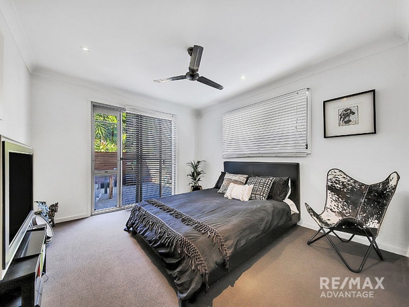 8 Shepherd Street, Wynnum QLD 4178
