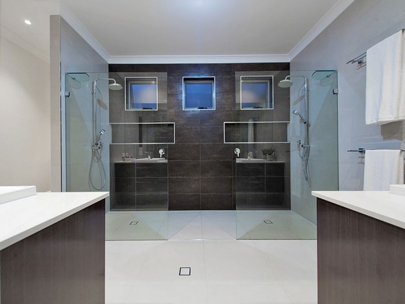 25 Nichols Street, Gumdale QLD 4154
