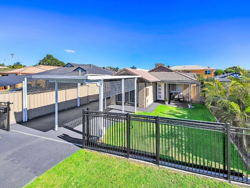 16 Magdalene Street, Wynnum West QLD 4178