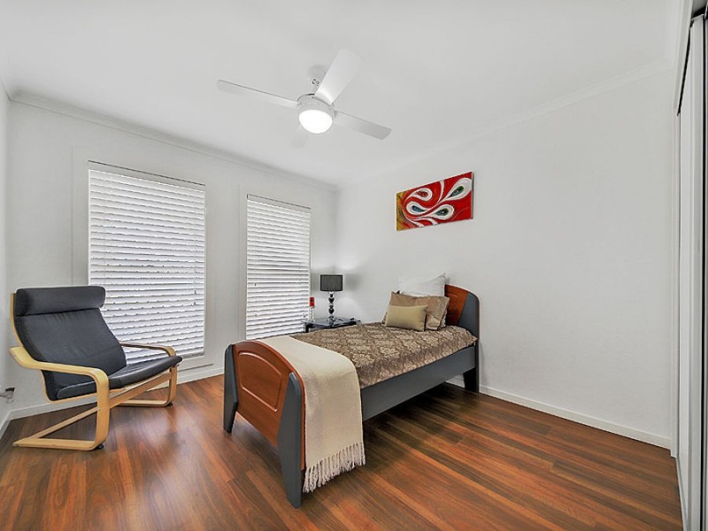 16 Magdalene Street, Wynnum West QLD 4178