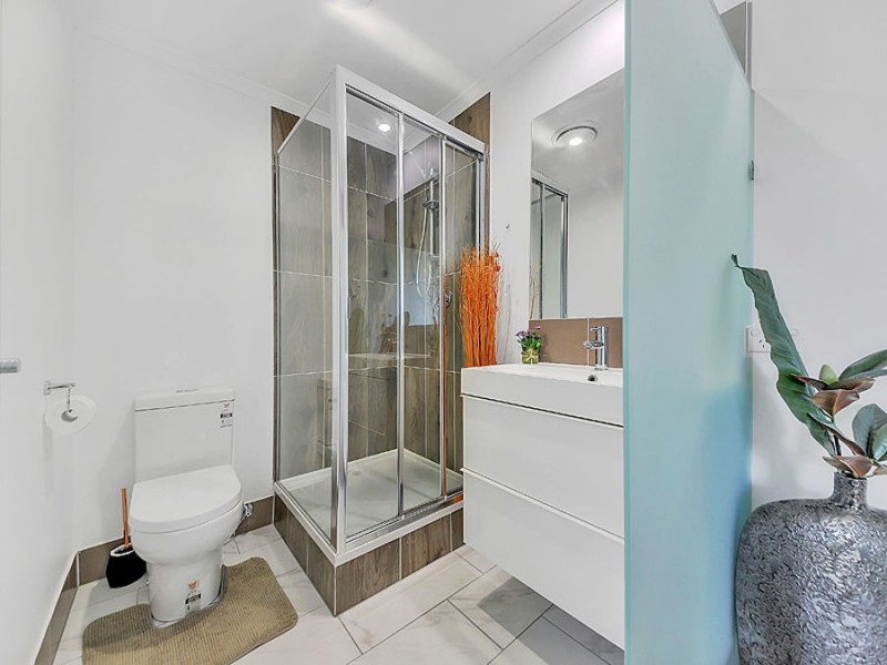 16 Magdalene Street, Wynnum West QLD 4178