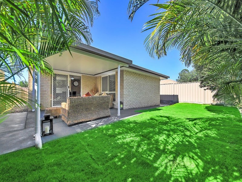 16 Magdalene Street, Wynnum West QLD 4178