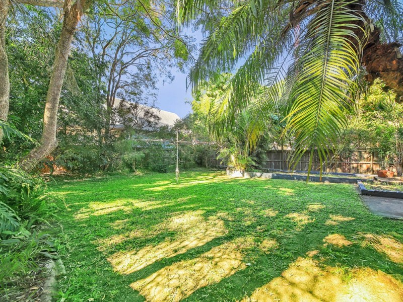 379 Tingal Rd, Wynnum QLD 4178