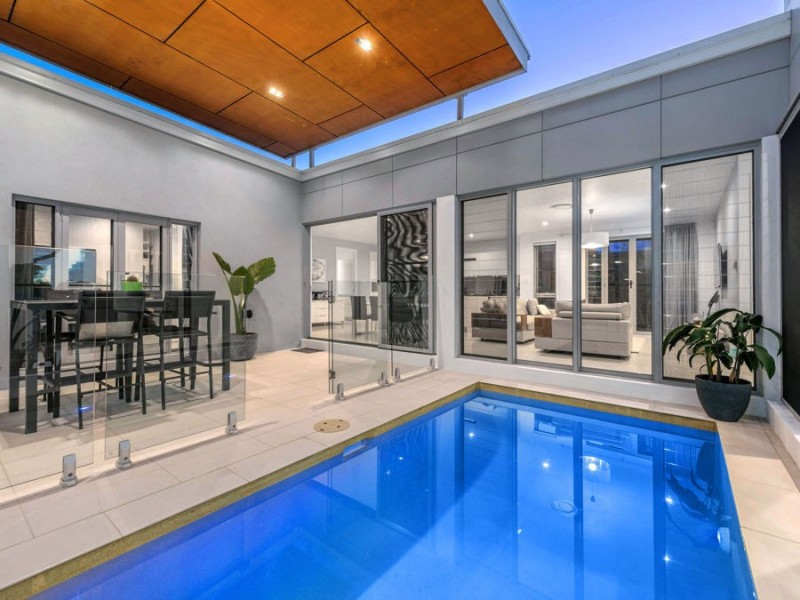 9 Foxwood Circuit, Wakerley QLD 4154