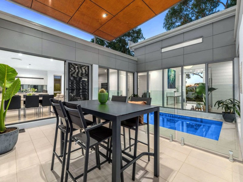 9 Foxwood Circuit, Wakerley QLD 4154