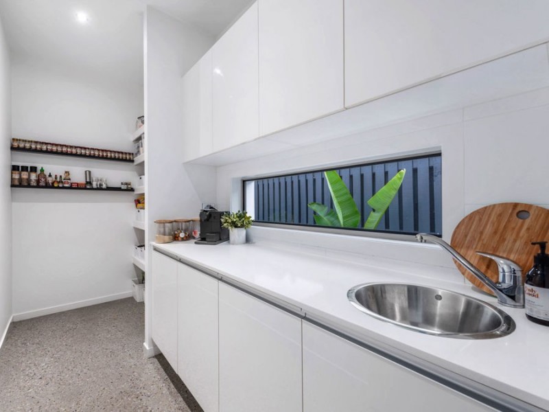 9 Foxwood Circuit, Wakerley QLD 4154