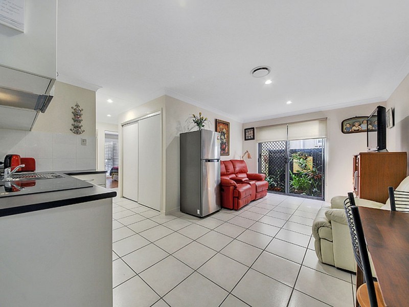 111 Moreton Avenue, Wynnum QLD 4178