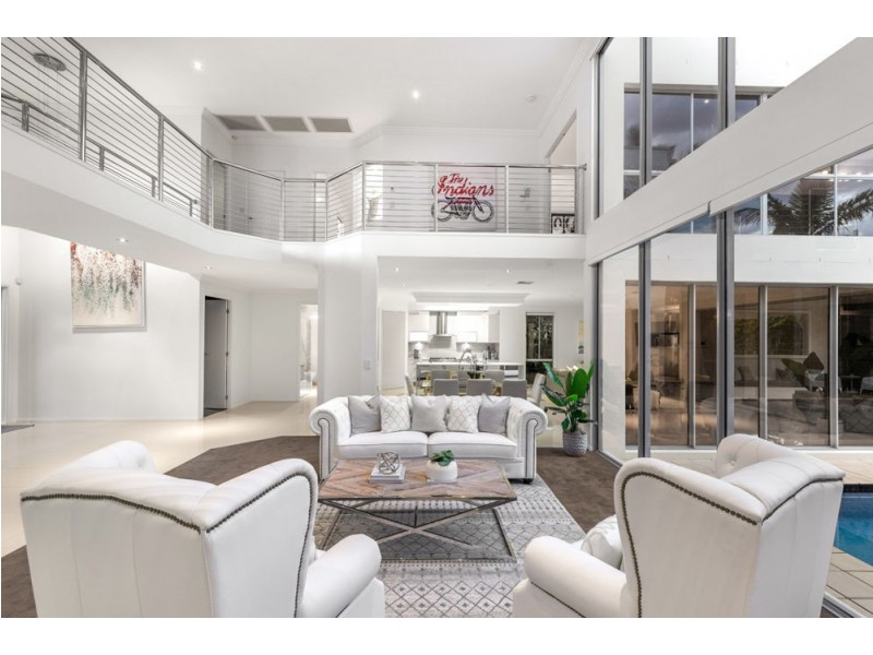 11 John Street, Manly West QLD 4179