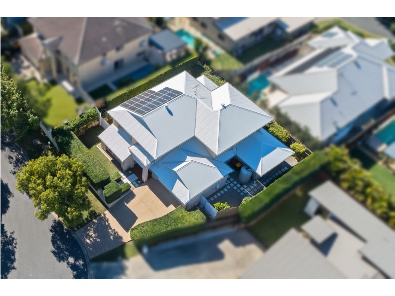 16 Nursery Place, Wakerley QLD 4154