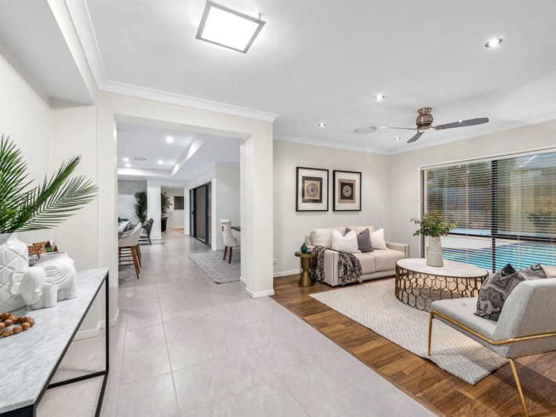 28 Gumdale Street, Wakerley QLD 4154