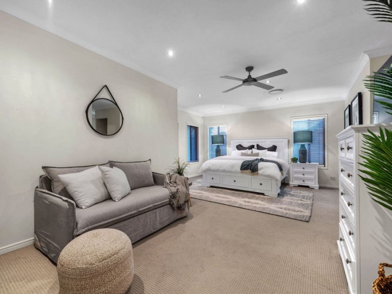 28 Gumdale Street, Wakerley QLD 4154