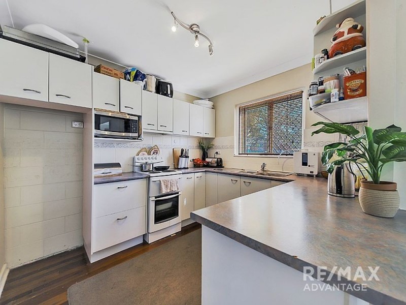 17 Pavlu Street, Wynnum West QLD 4178