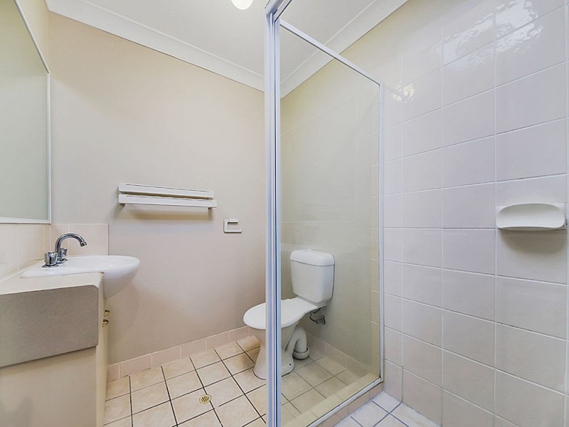 10/519 Tingal Rd, Wynnum QLD 4178