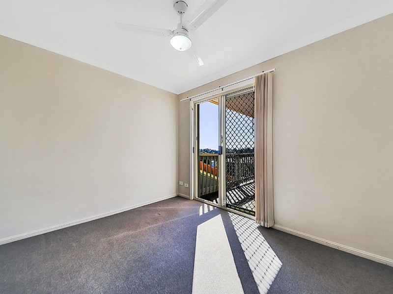 10/519 Tingal Rd, Wynnum QLD 4178