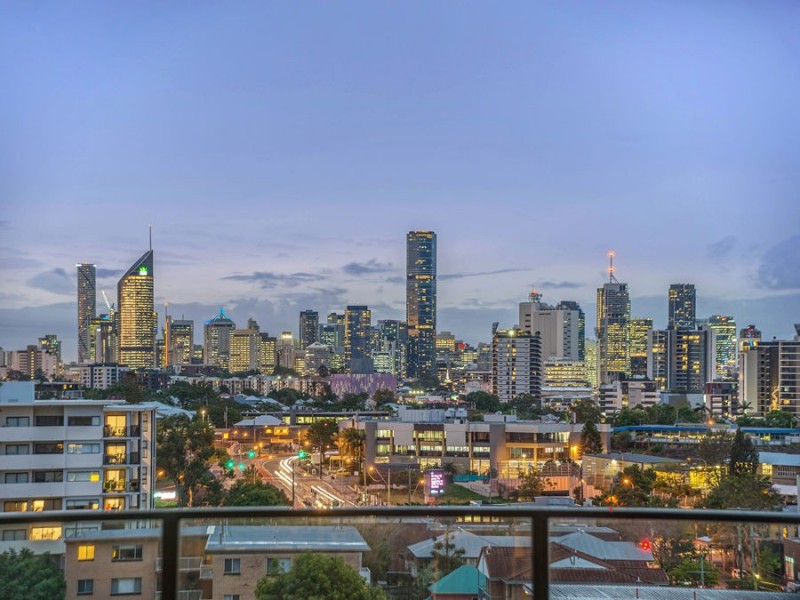 608/8 Zillah Street, Greenslopes QLD 4120