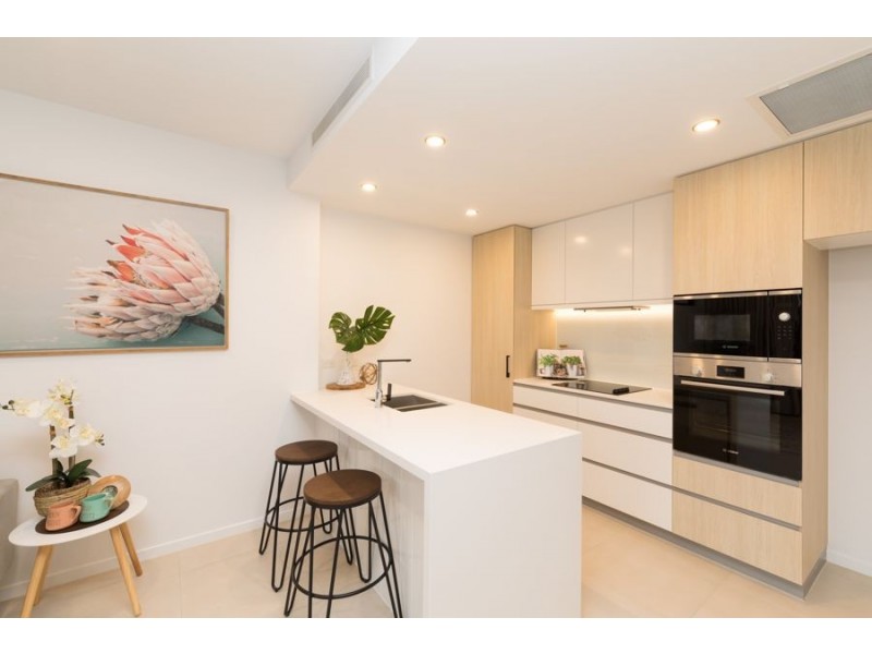 608/8 Zillah Street, Greenslopes QLD 4120