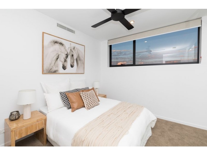 608/8 Zillah Street, Greenslopes QLD 4120