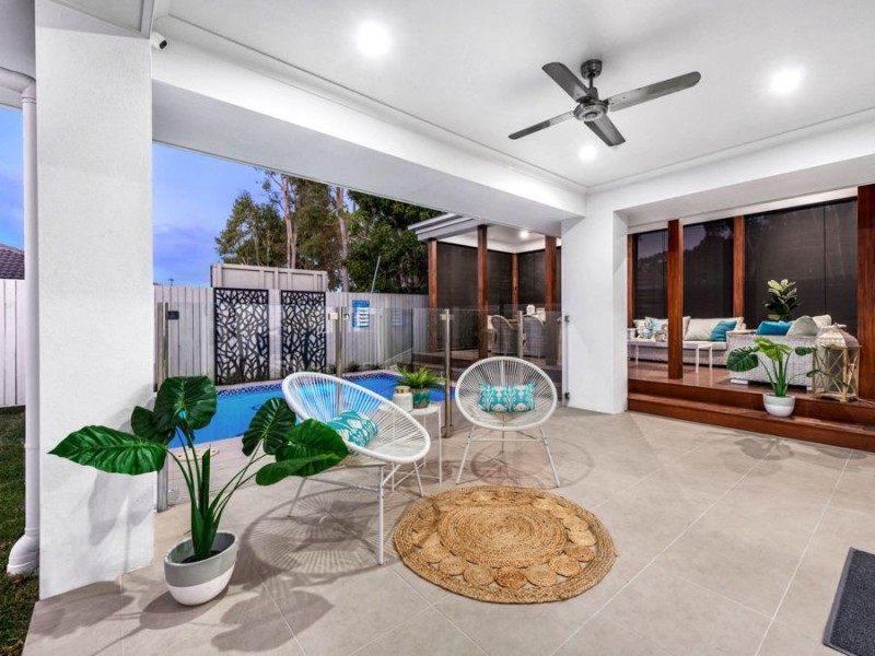 2 Foxwood Circuit, Wakerley QLD 4154