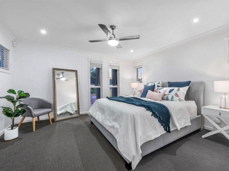 2 Foxwood Circuit, Wakerley QLD 4154