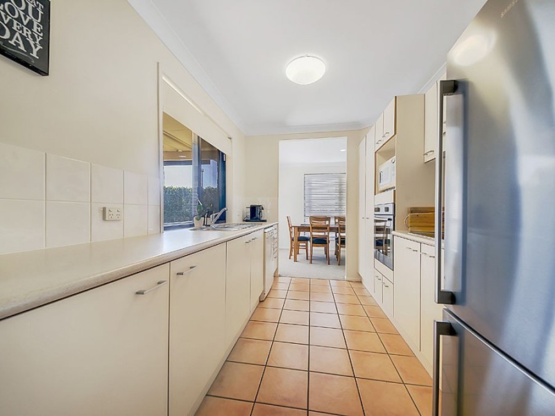 50 Isaacs Way, Wakerley QLD 4154