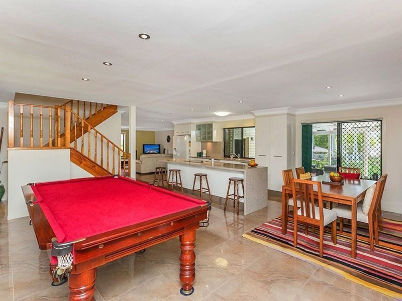 42 Luderick Street, Manly West QLD 4179