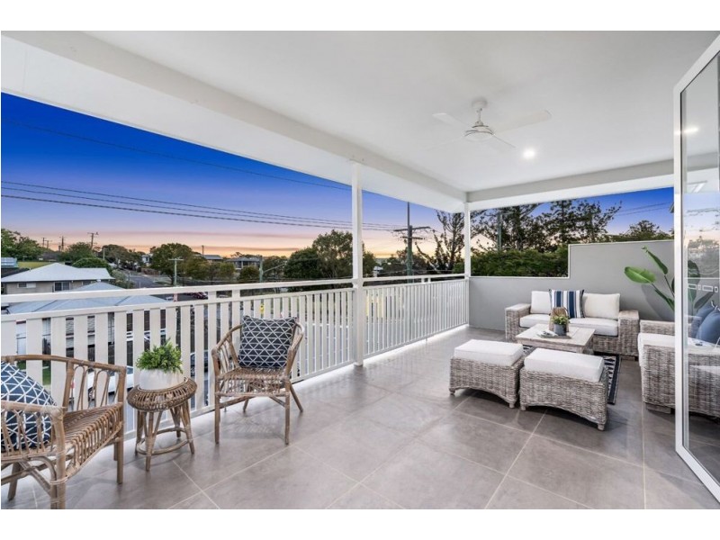 16 Peel Street, Manly QLD 4179