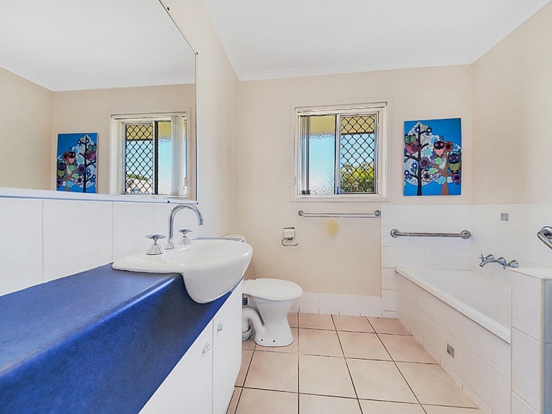 22/8 Zahner Pl, Manly West QLD 4179
