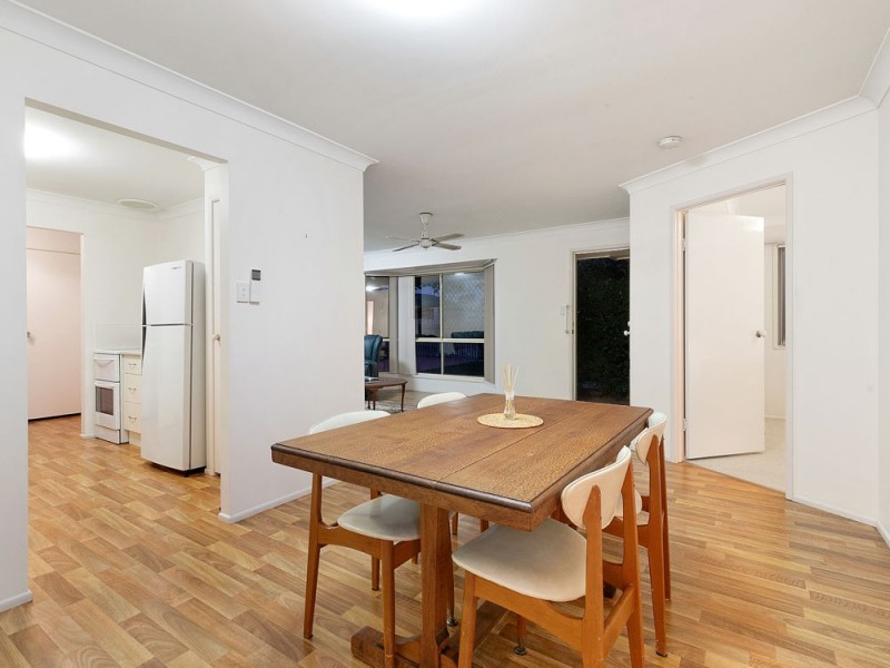 50 Randall Road, Wynnum West QLD 4178