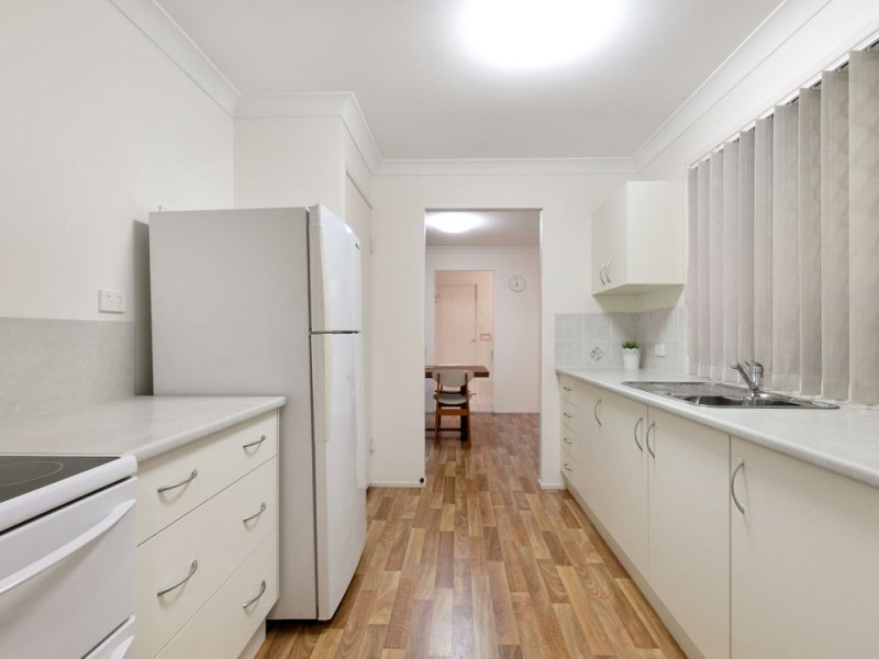 50 Randall Road, Wynnum West QLD 4178