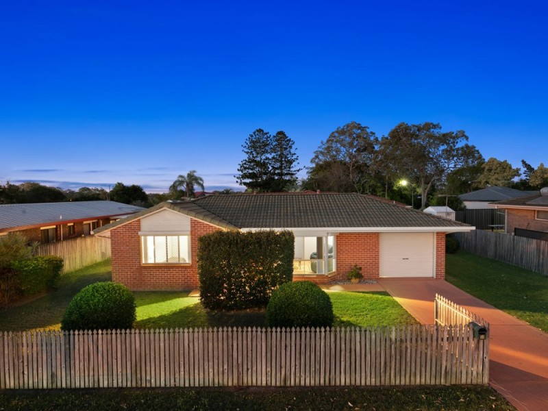 50 Randall Road, Wynnum West QLD 4178