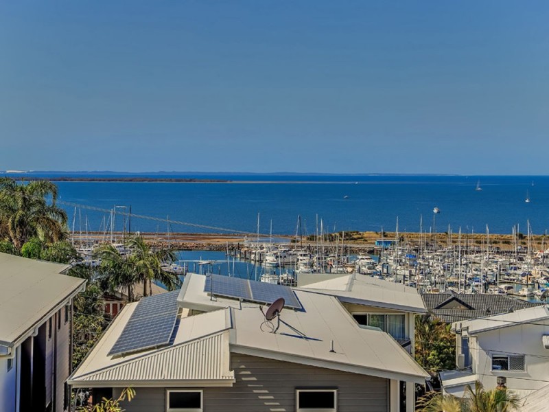 130 Ernest St, Manly QLD 4179