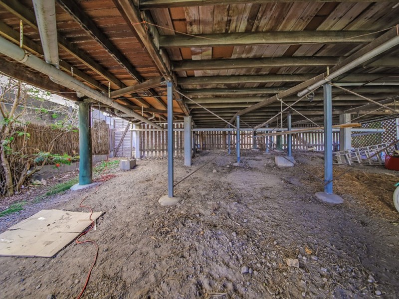 130 Ernest St, Manly QLD 4179