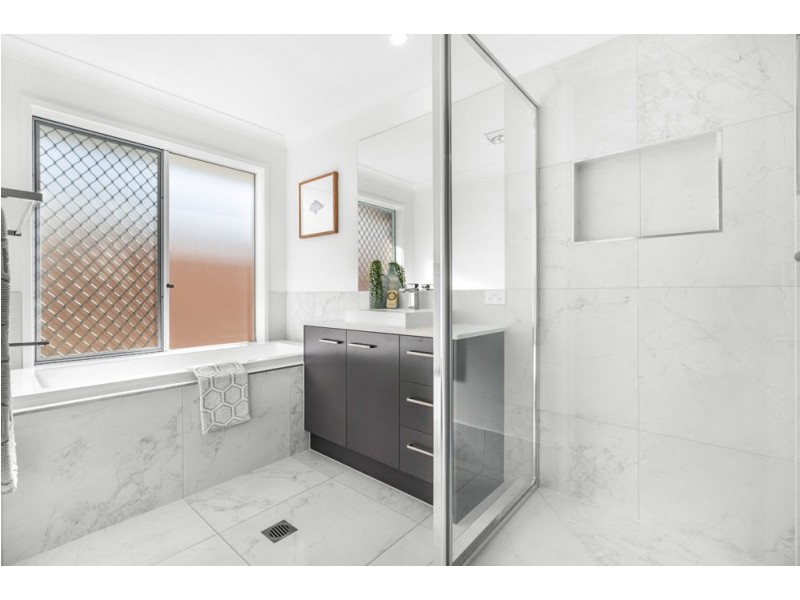 57 Ryder Street, Wynnum QLD 4178