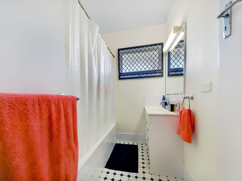 50 Gallipoli Road, Carina Heights QLD 4152