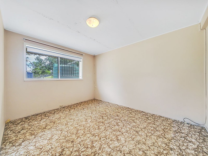 11 Yaringa Street, Manly West QLD 4179