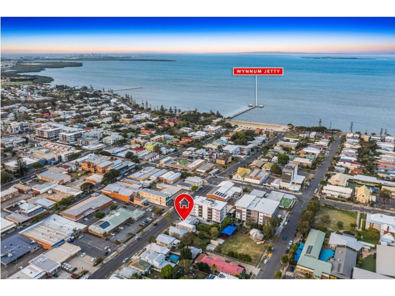 76 Clara Street, Wynnum QLD 4178