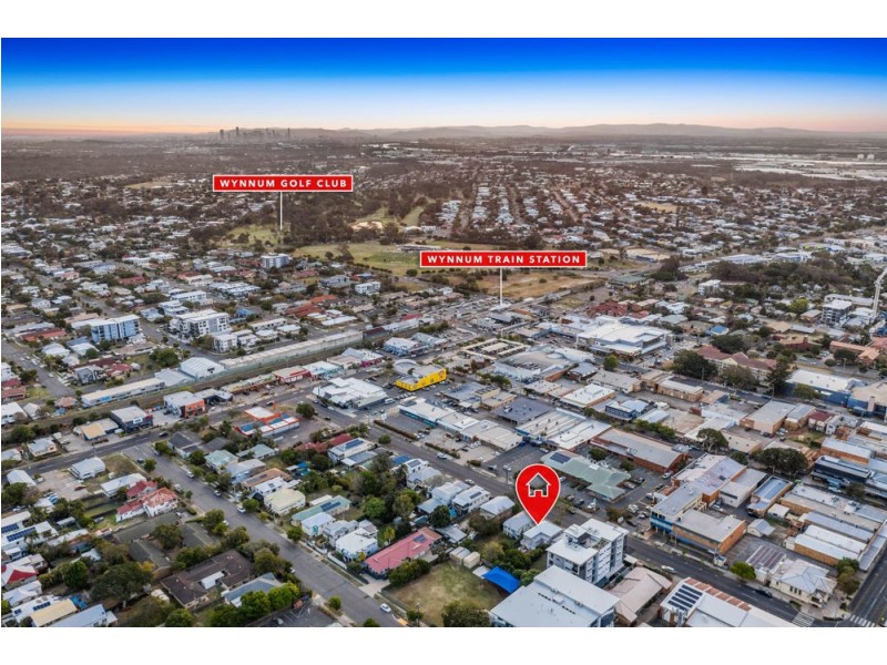 76 Clara Street, Wynnum QLD 4178