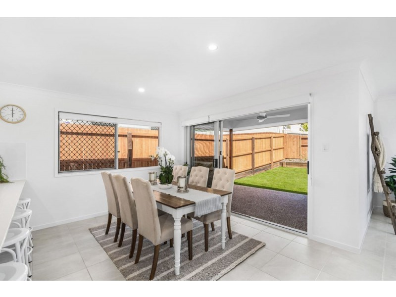 16 Radius Street, Wynnum QLD 4178