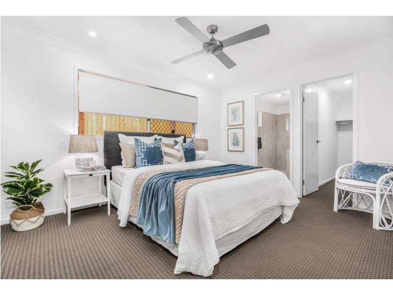 16 Radius Street, Wynnum QLD 4178