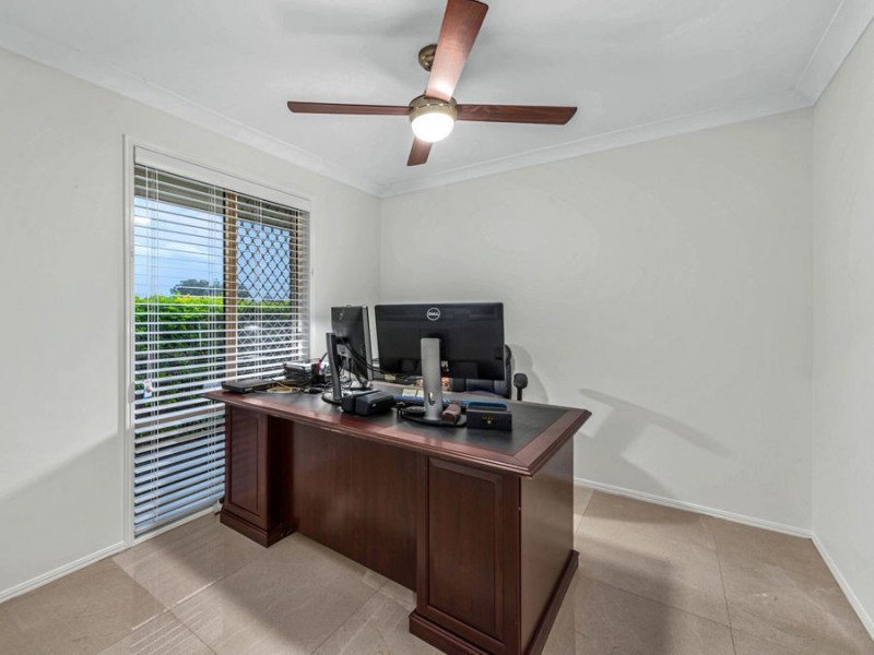 4 McCormack Place, Wakerley QLD 4154