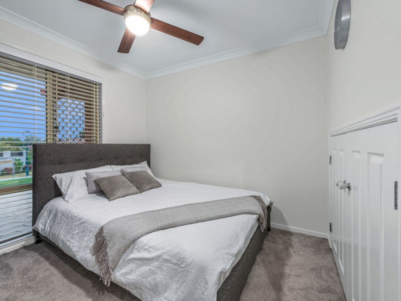 4 McCormack Place, Wakerley QLD 4154