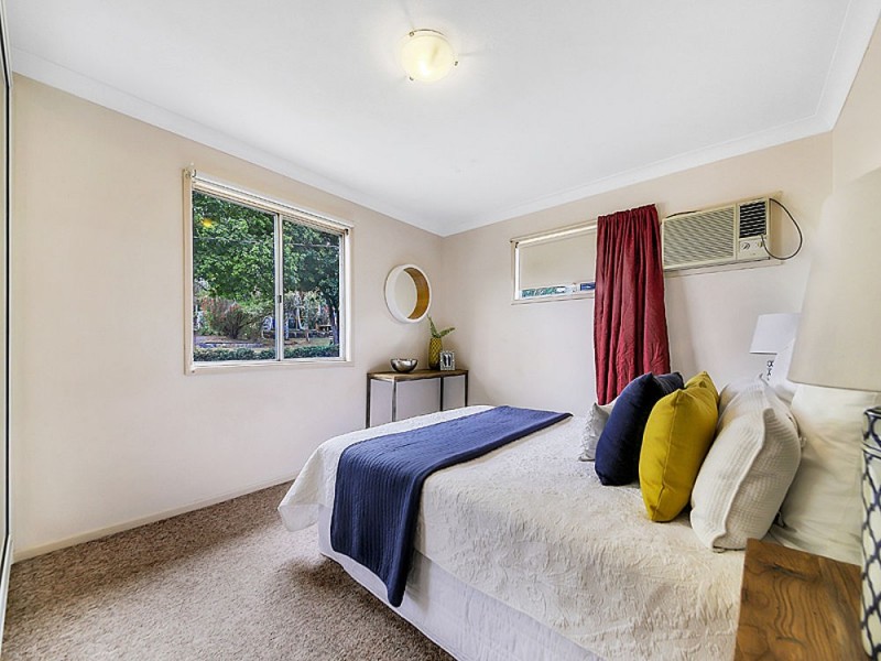 123 Malabar St, Wynnum West QLD 4178