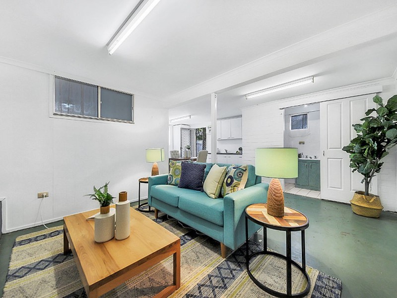 123 Malabar St, Wynnum West QLD 4178