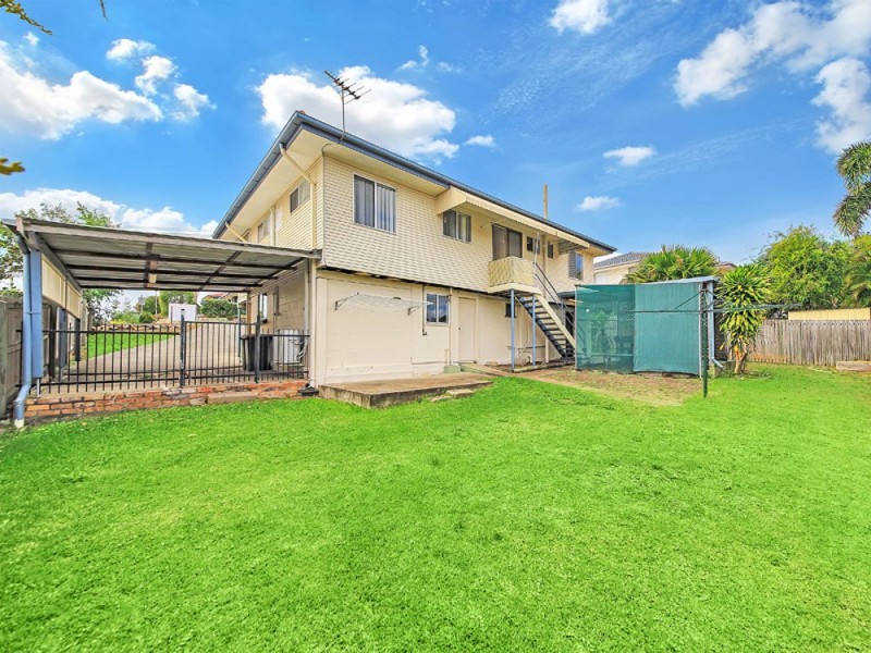 123 Malabar St, Wynnum West QLD 4178