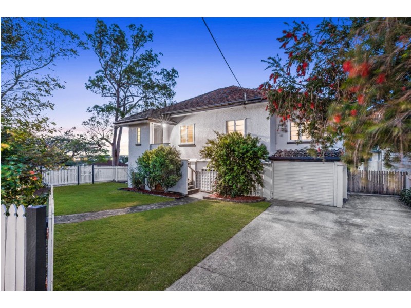 85 Sibley Road, Wynnum West QLD 4178