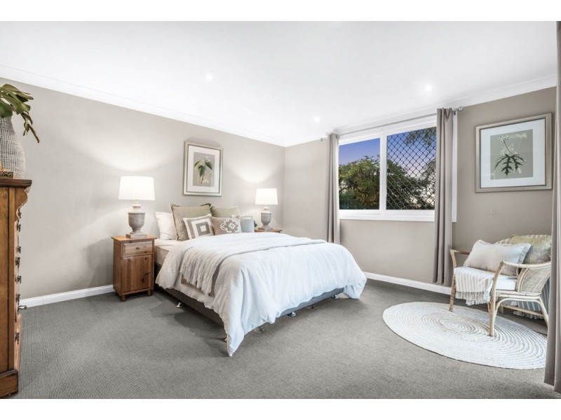 85 Sibley Road, Wynnum West QLD 4178